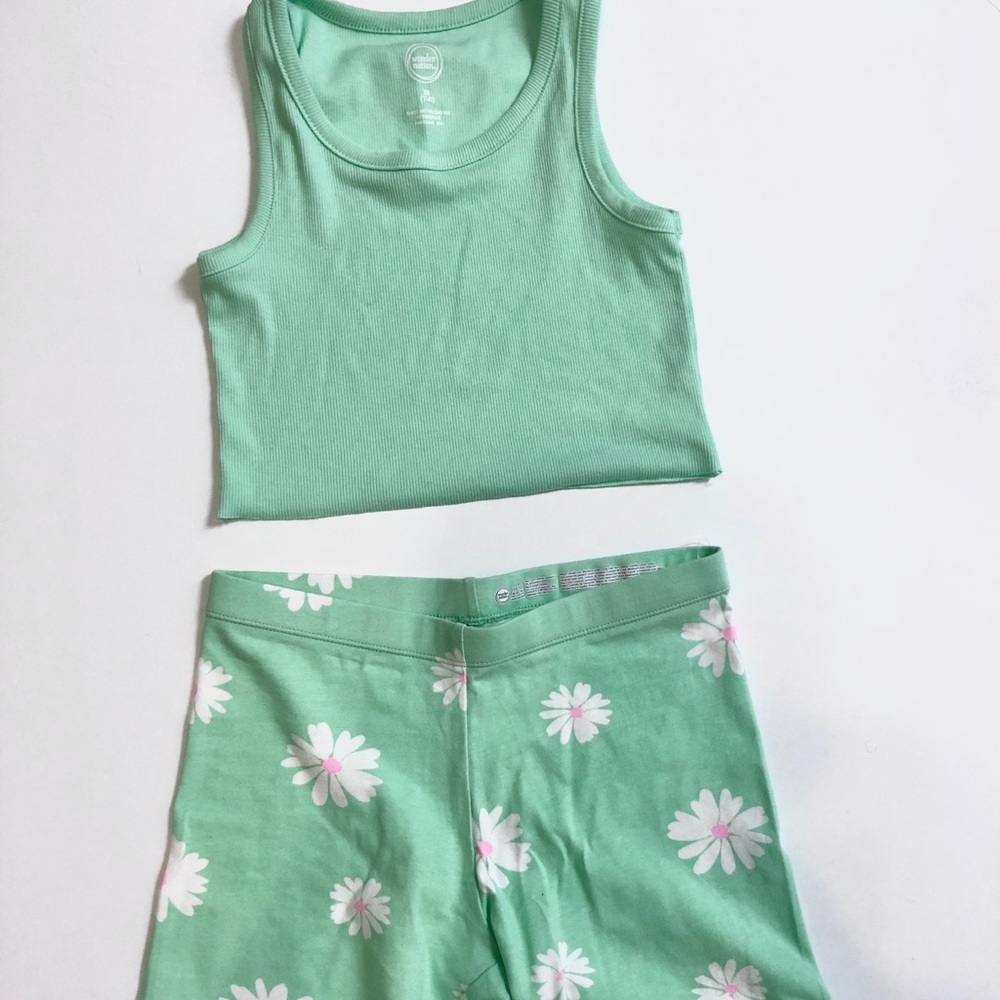 Melon pastel green tank top and biker shorts